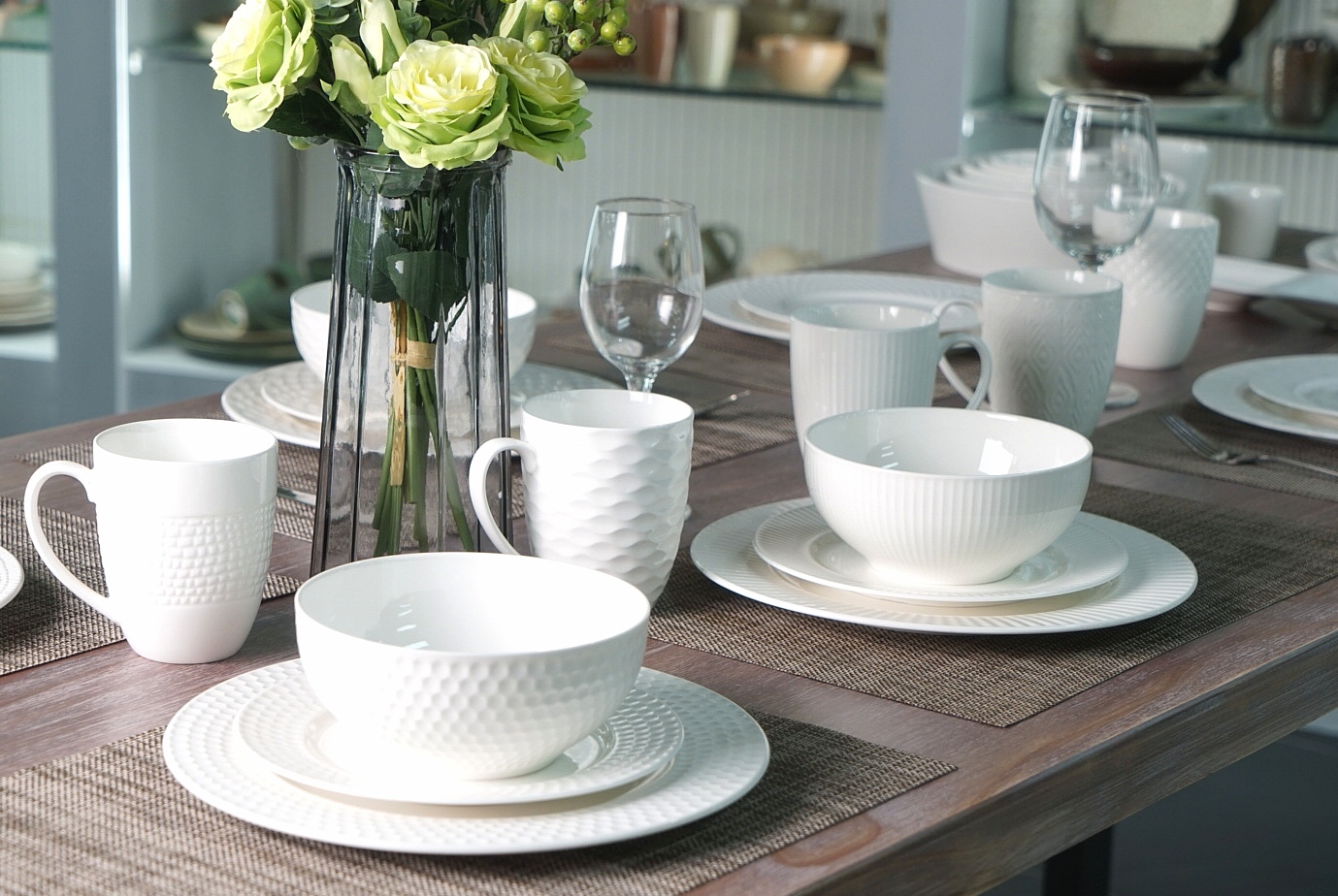 New Bone China Dinnerware Set Pure White with Embossed Pattern