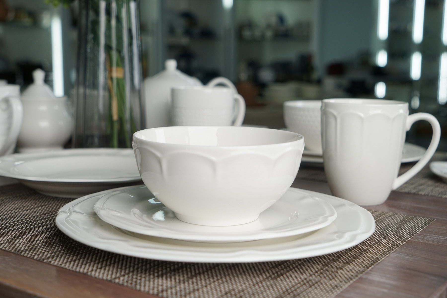 New Bone China Dinnerware Set Pure White with Embossed Pattern