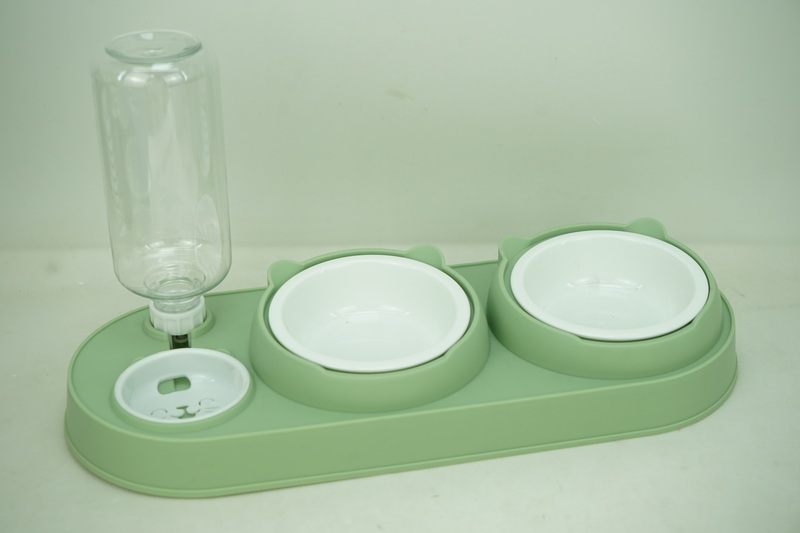 2x New Bone China 200ml Pet Bowl with Plastic Holder and Bottle PE9016