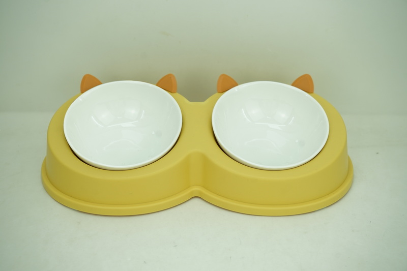 2x New Bone China 250ml Pet Bowl with Plastic Holder PE9040