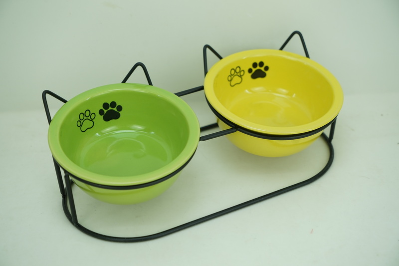 2x Stoneware 250ml Pet Bowl with Cartoon Shaped Iron Holder PE9064