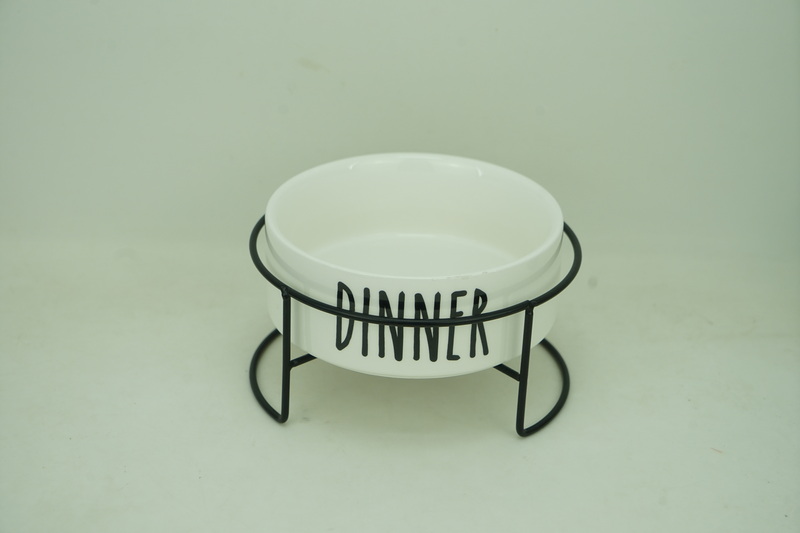 1x New Bone China 575ml Pet Bowl with Iron Holder PE9100