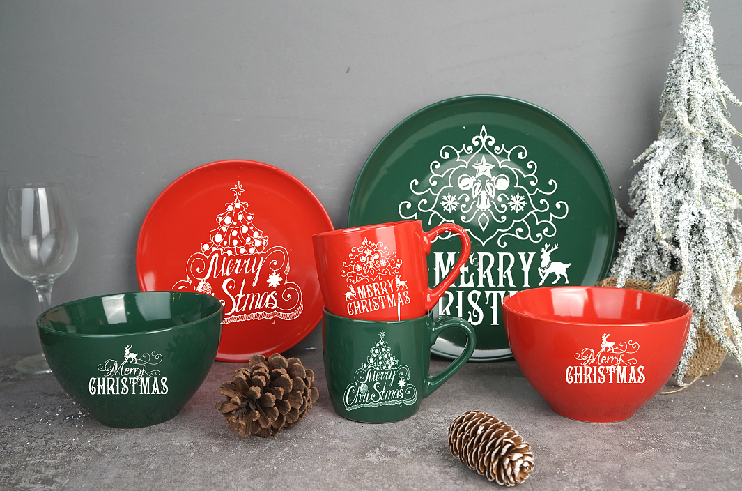 Stoneware Dinnerware Set Printing with Christmas Design