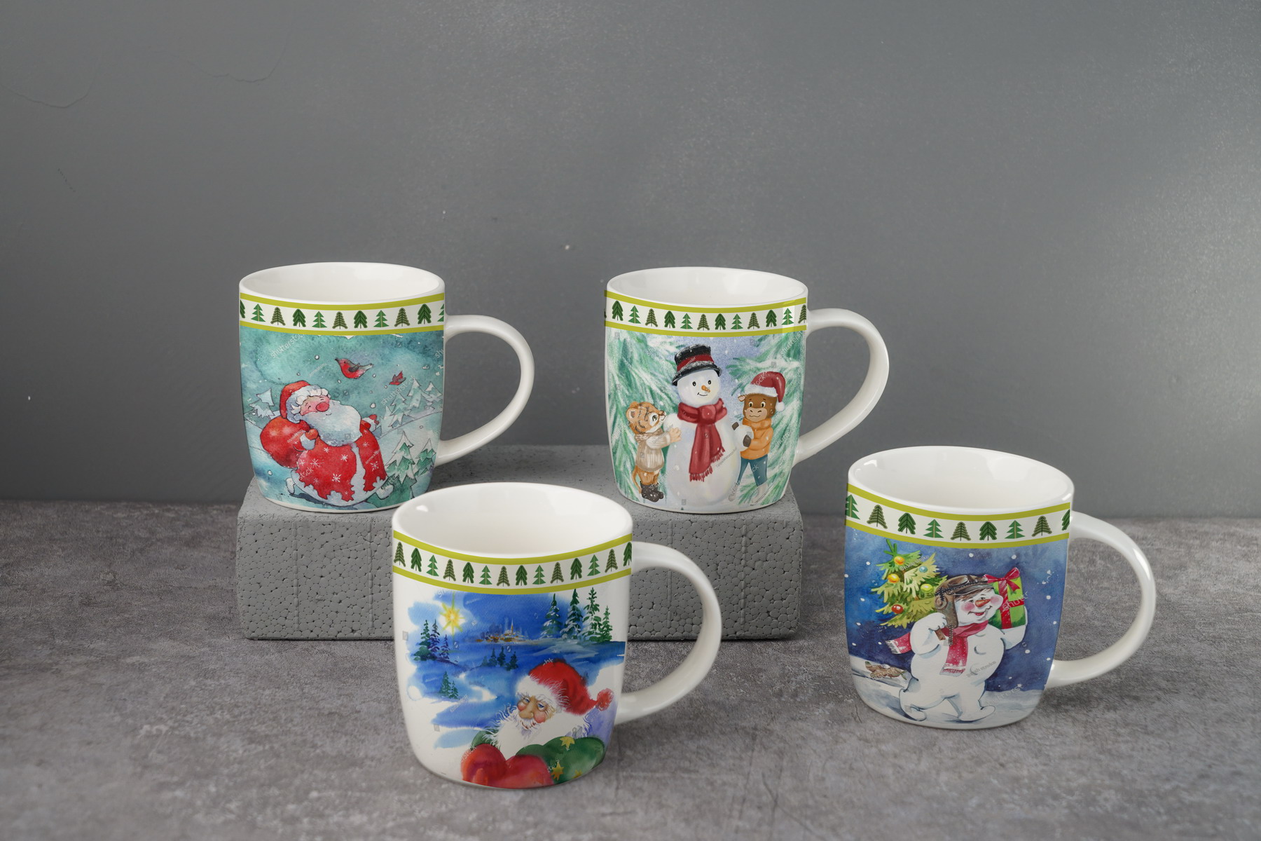 New Bone China Coffee Mug Set with Christmas Design