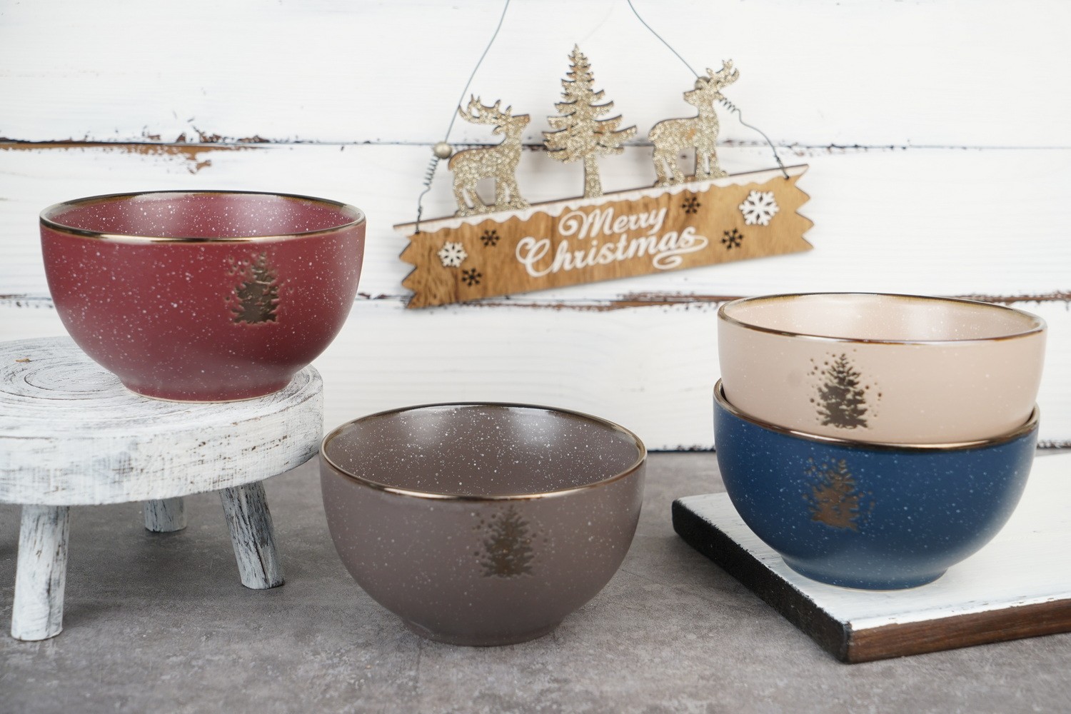 Stoneware Matt Speckle Glaze with Engraved Print Dinnerware Set BH838