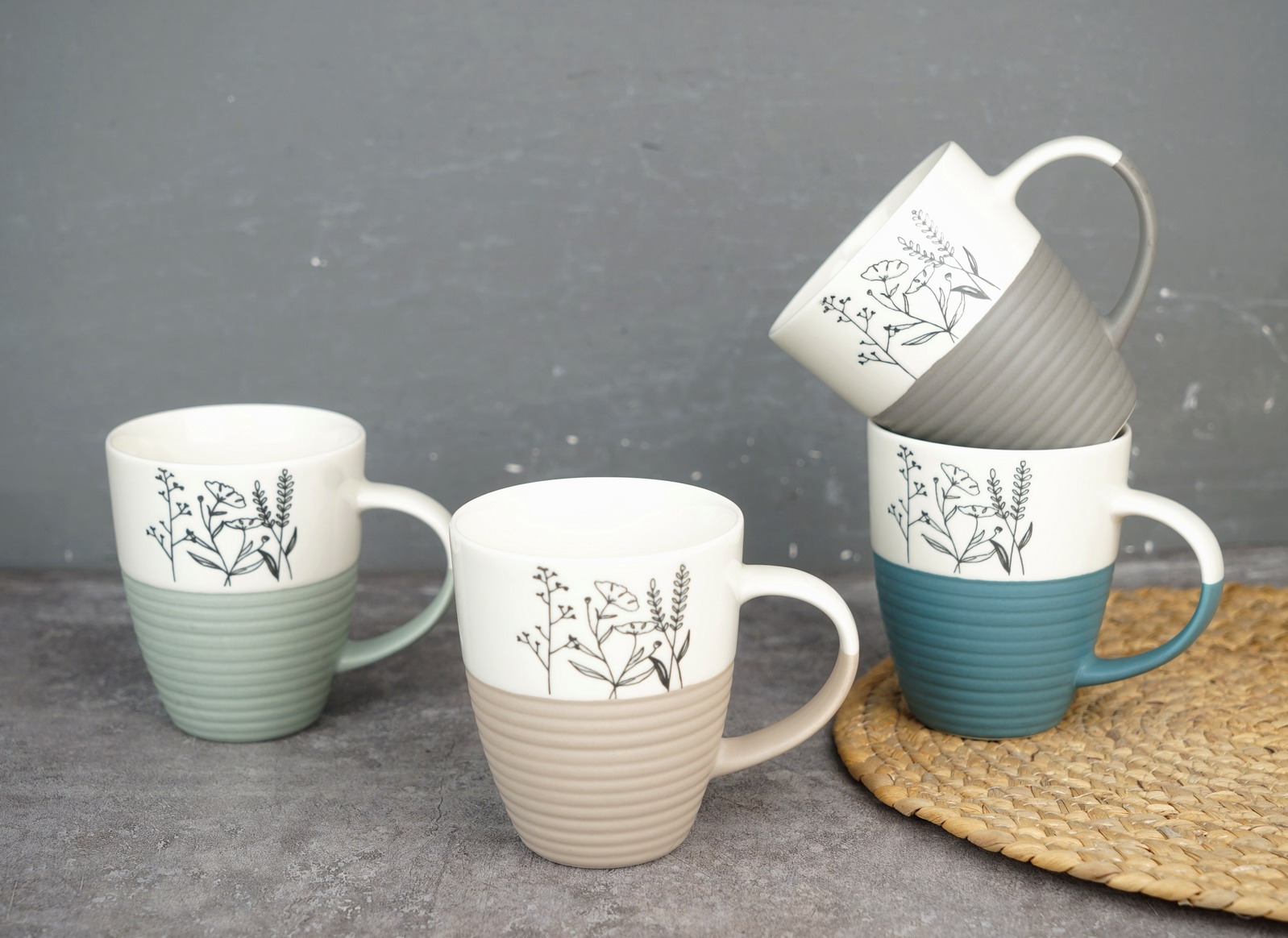 New Bone China Mug,with Glaze and Enraved RX0327