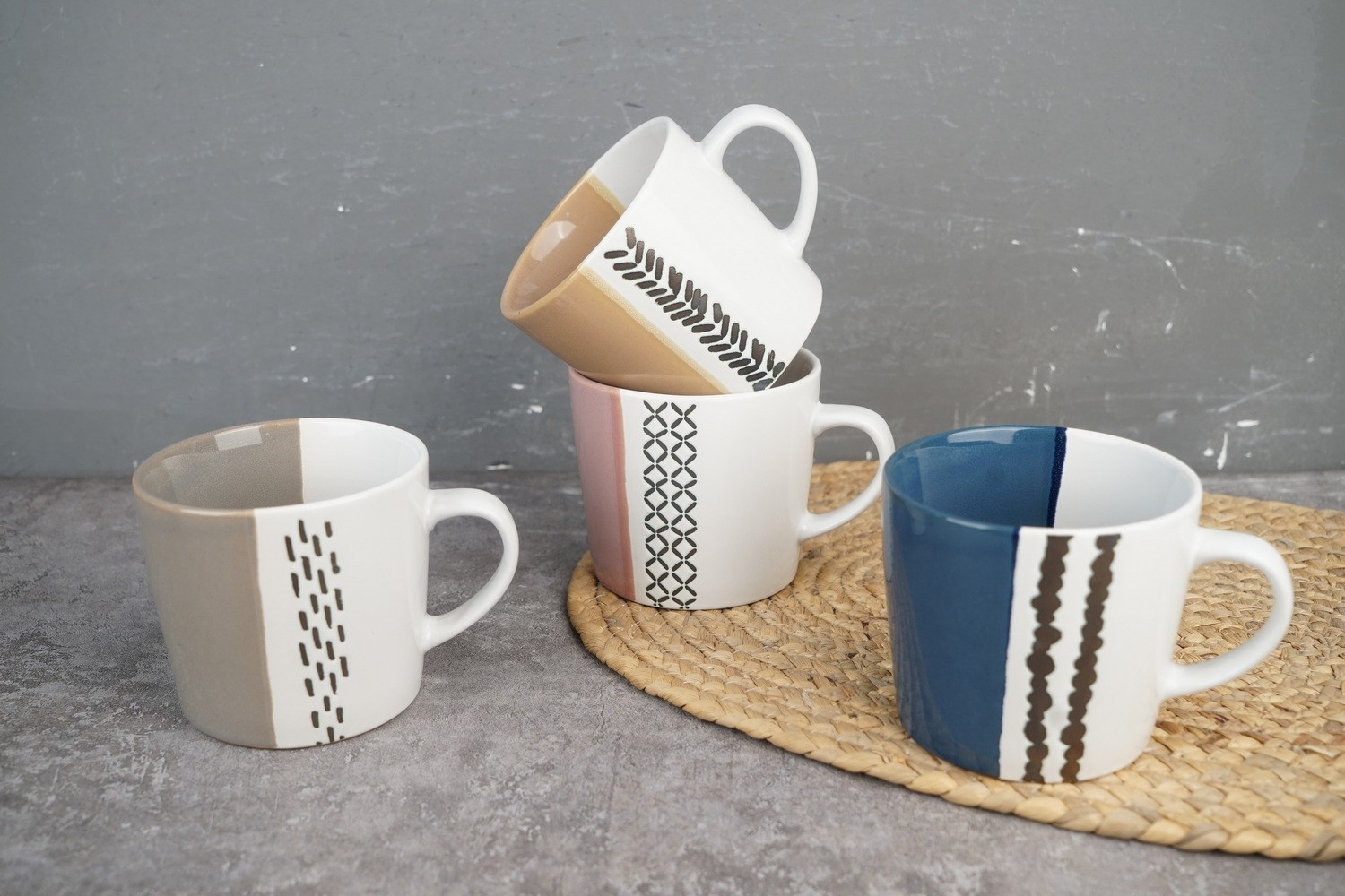 Stoneware Mug with Engraved Print LS127
