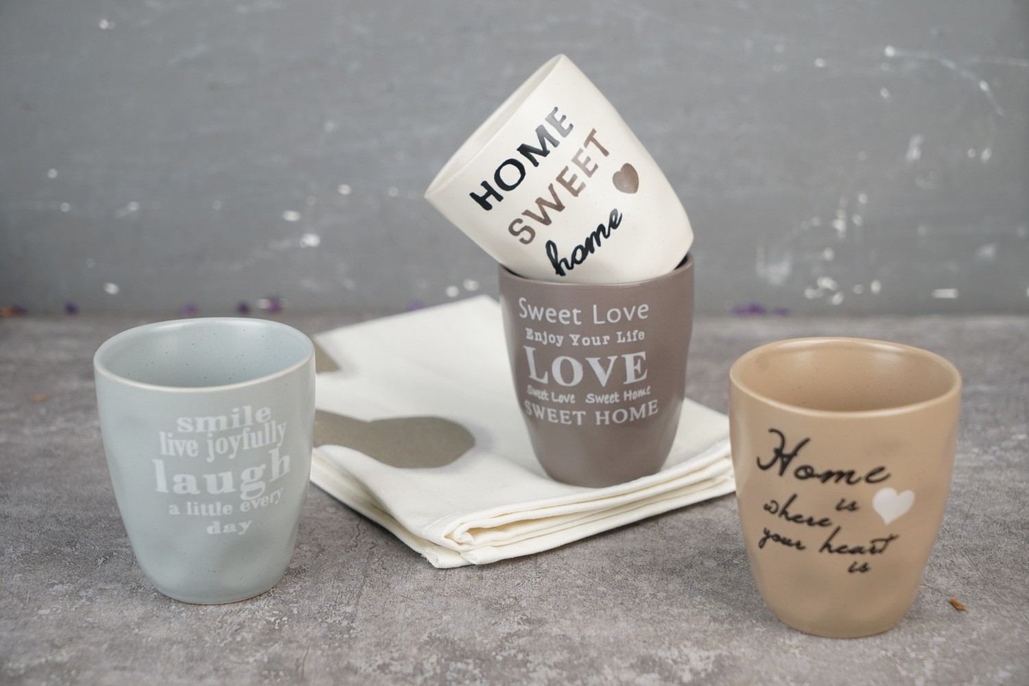 Stoneware Mug with Print BH843