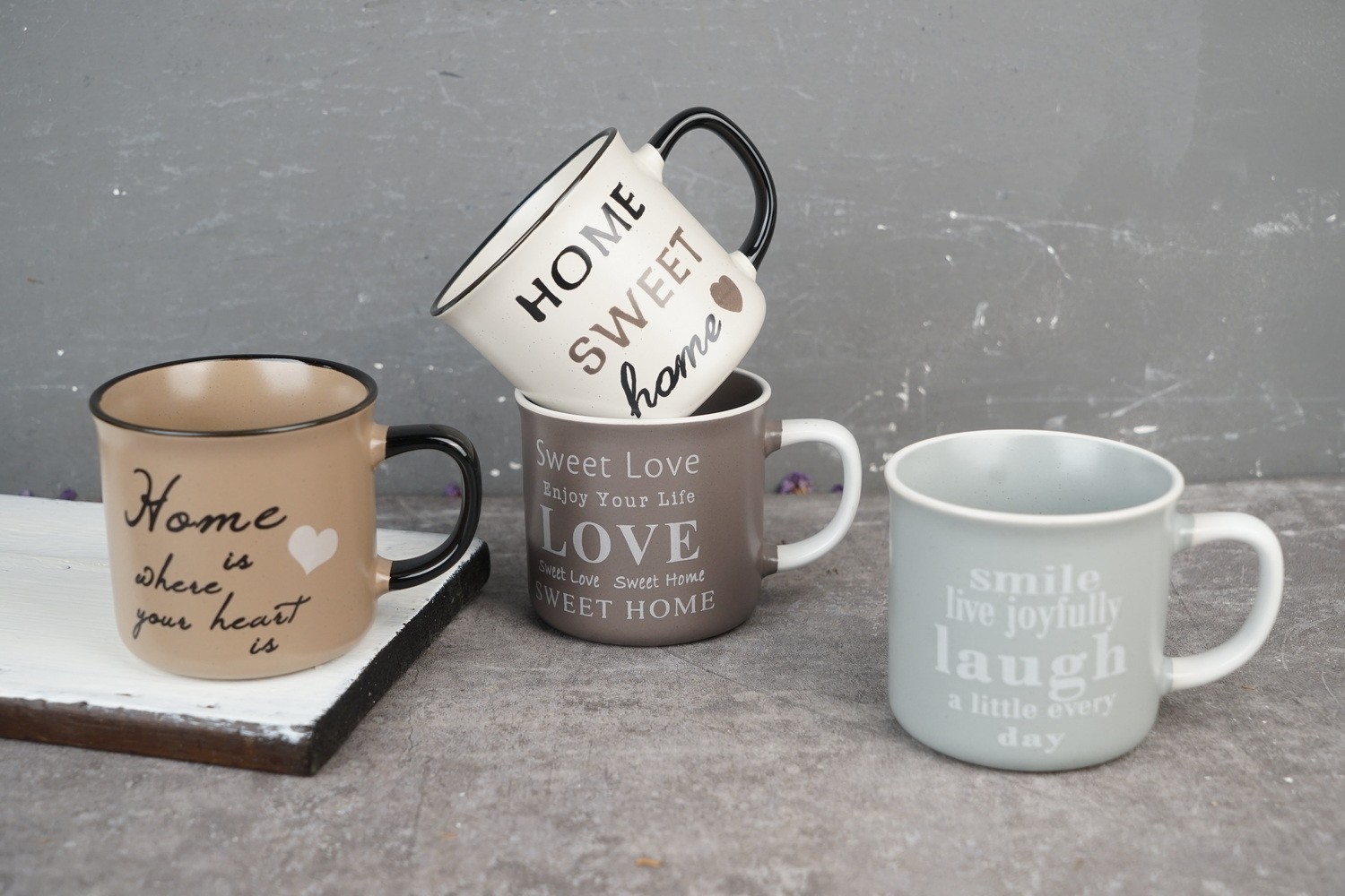 Stoneware Mug with Print BH843