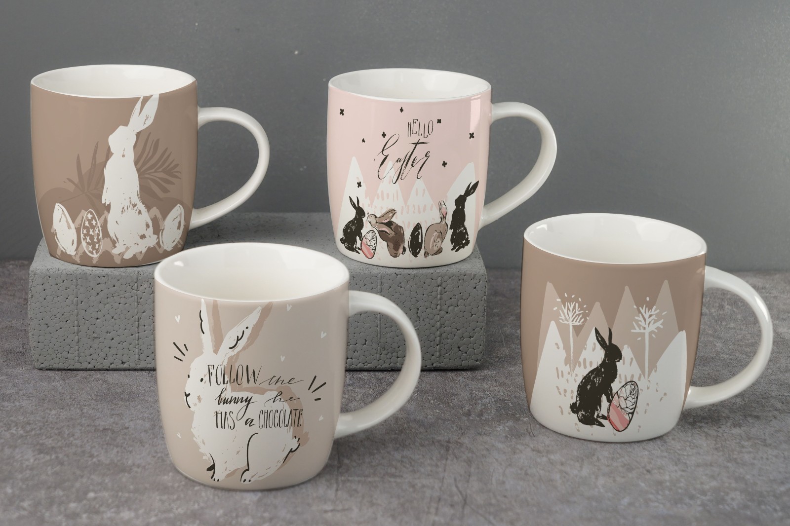 New Bone China Mug with Cute Cartoon Design B2758