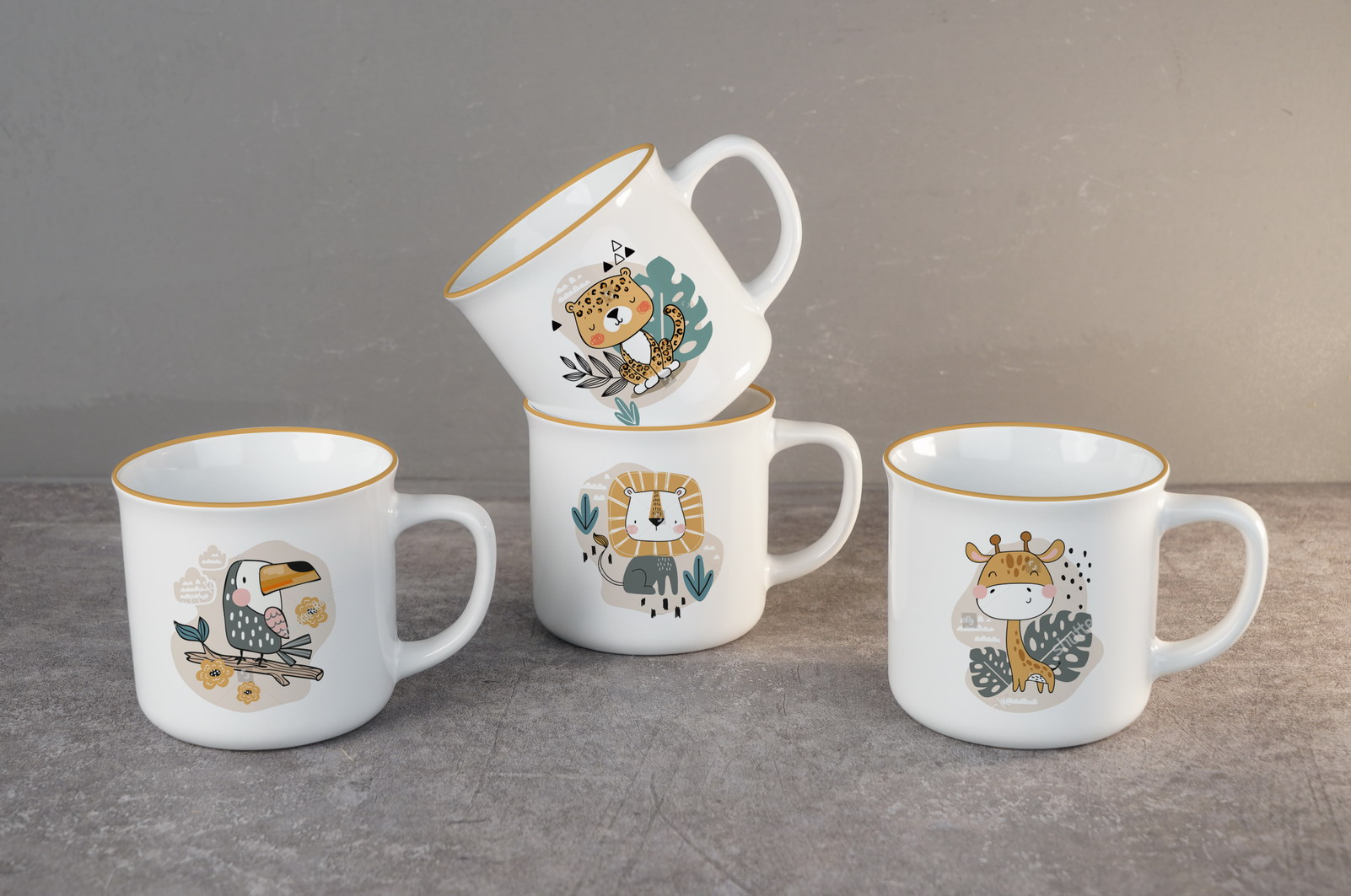 New Bone China Mug with Cute Cartoon Design B3369
