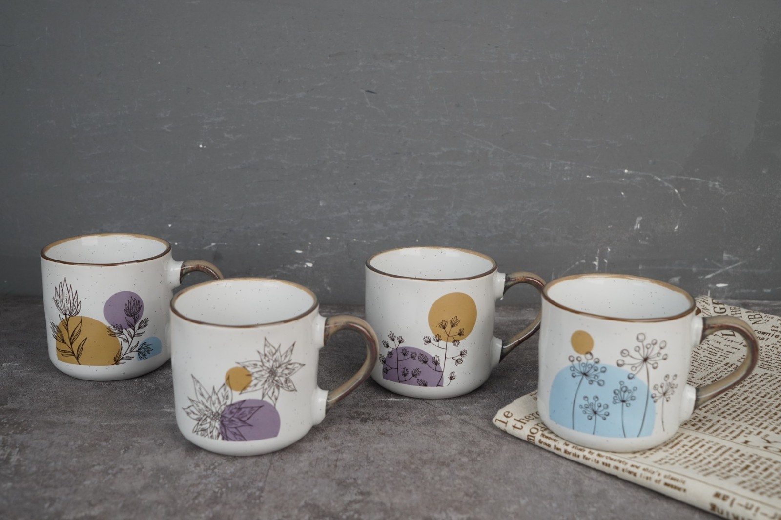 Stoneware Mug with Design BH834