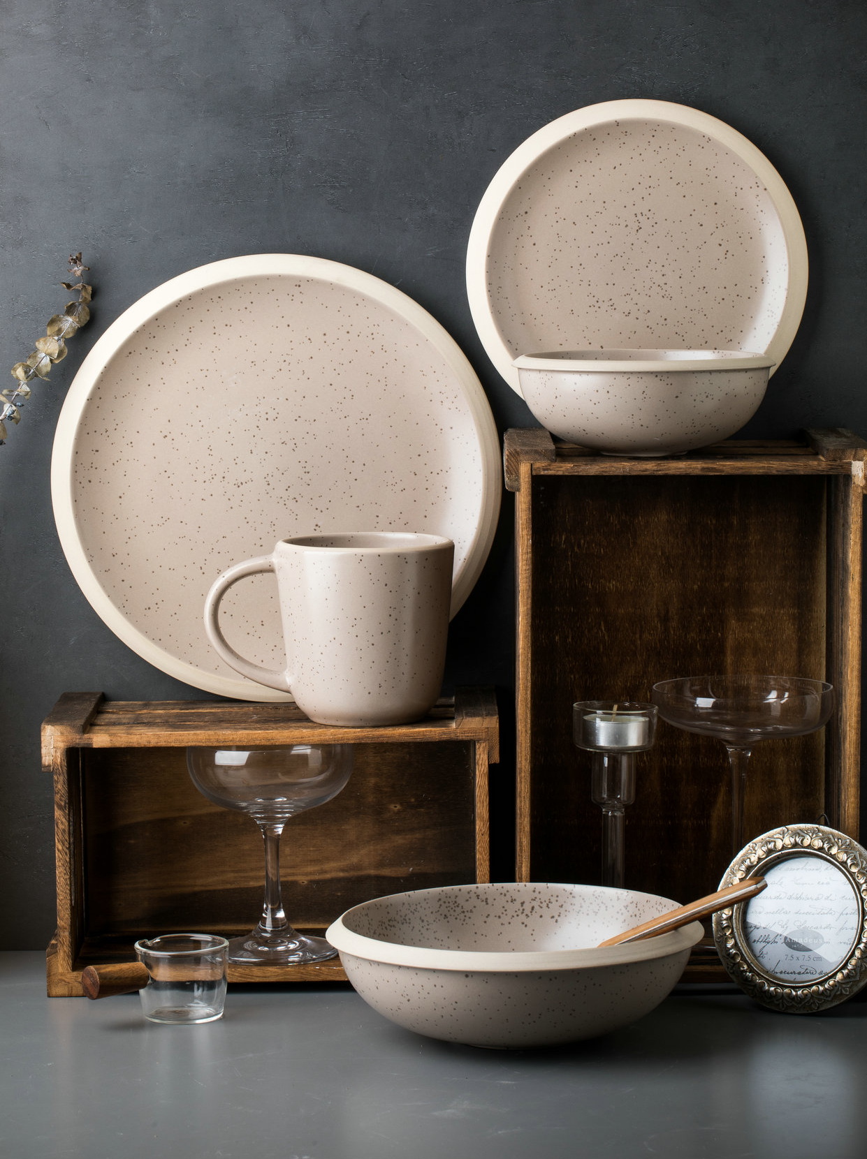 Stoneware Dinnerware Set QX