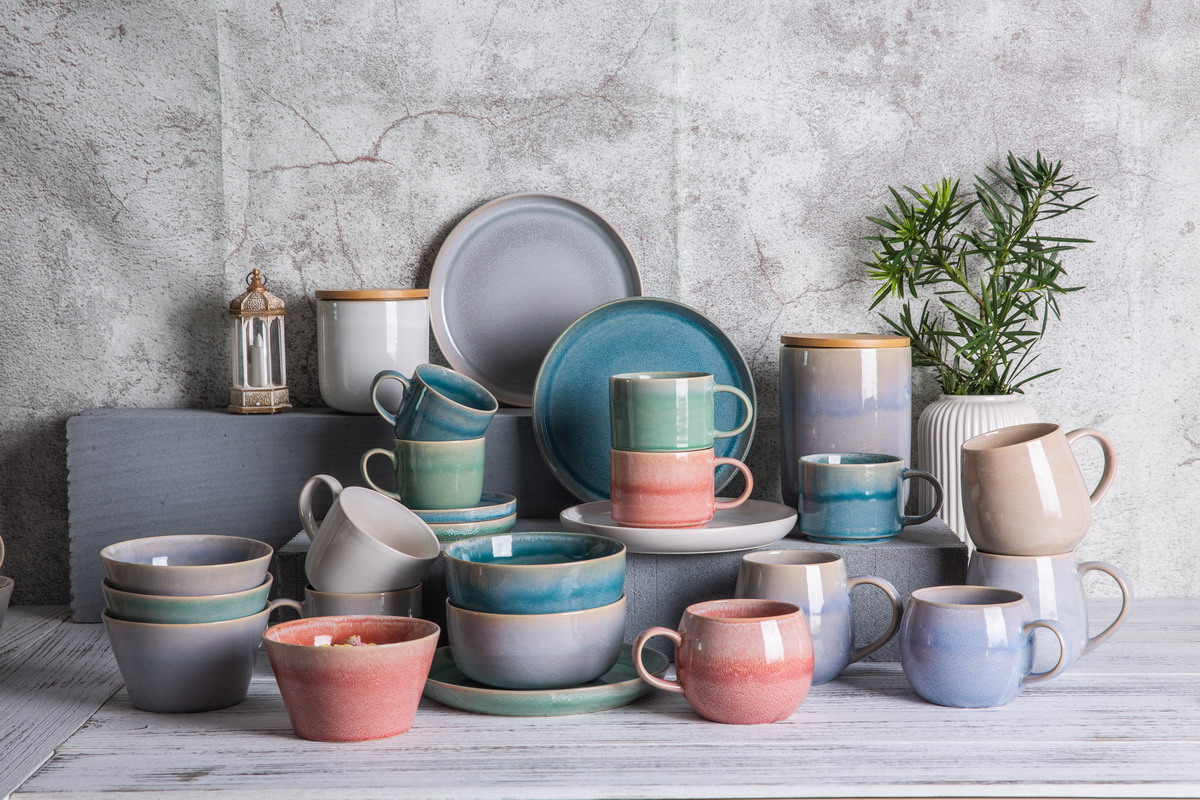 Stoneware Dinnerware Set Reactive Glaze YX