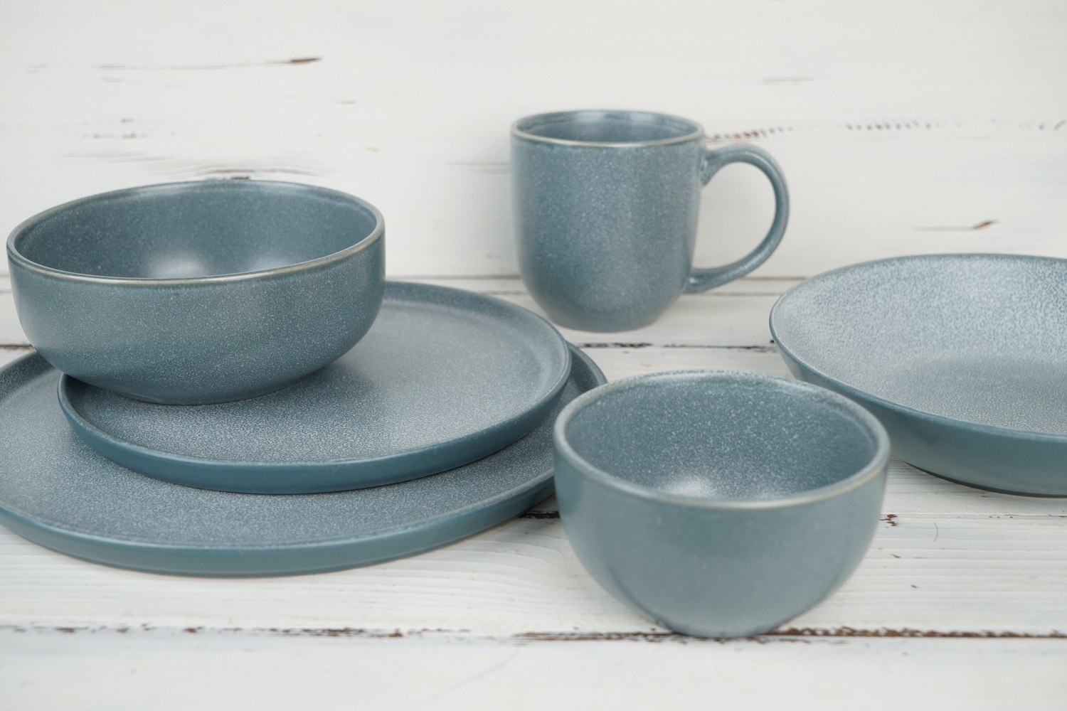 Stoneware Dinnerware Set Reactive Glaze QX700