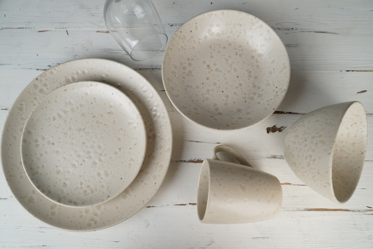 Stoneware Dinnerware Set with Reactive Glaze QX705