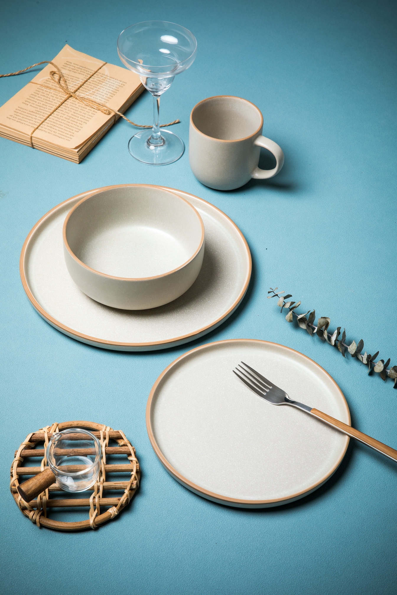 Stoneware Dinnerware Set QX