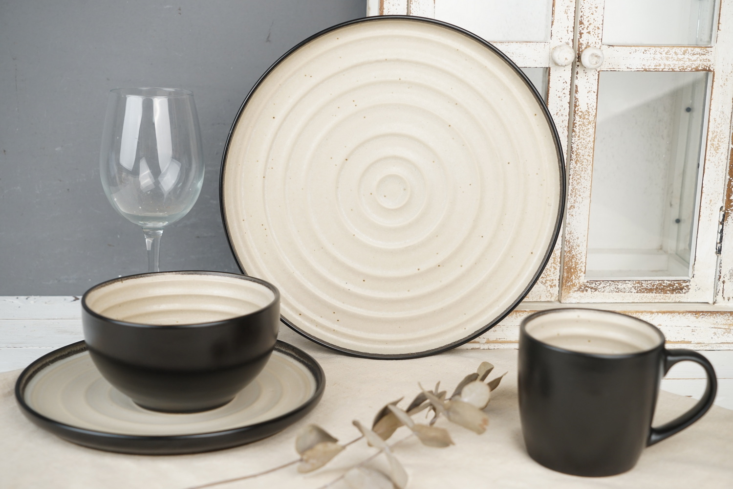 Stoneware Dinnerware Set Reactive Glaze LS146