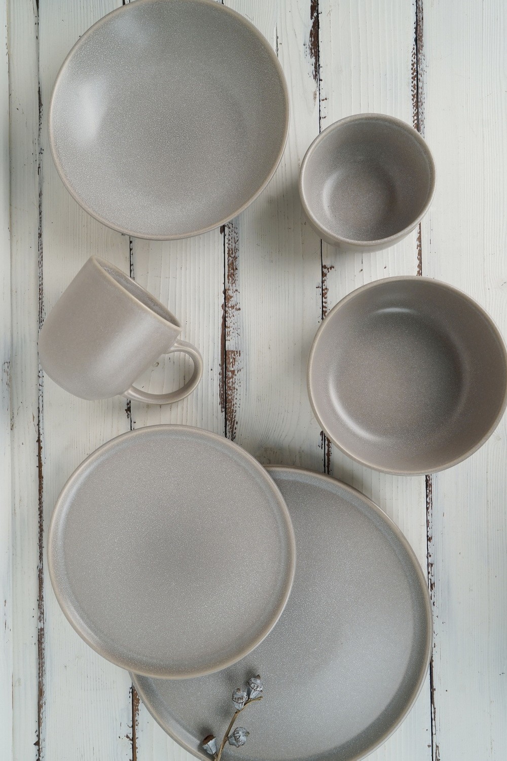 Stoneware Dinnerware Set Reactive Glaze QX700