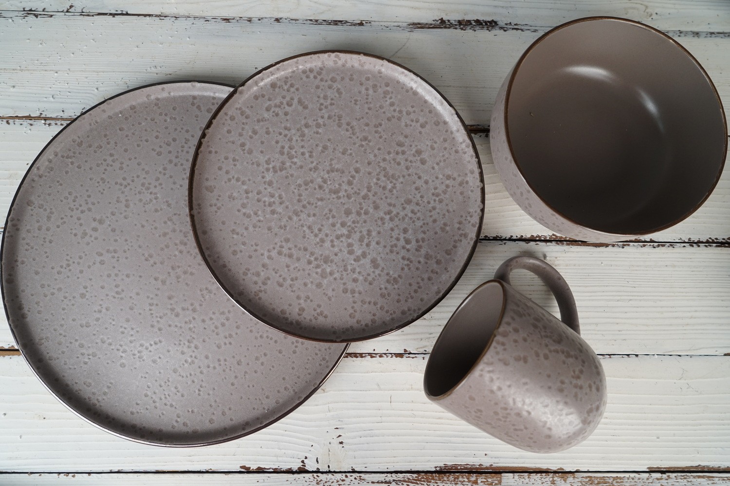 Stoneware Dinnerware Set with Reactive Glaze QX706