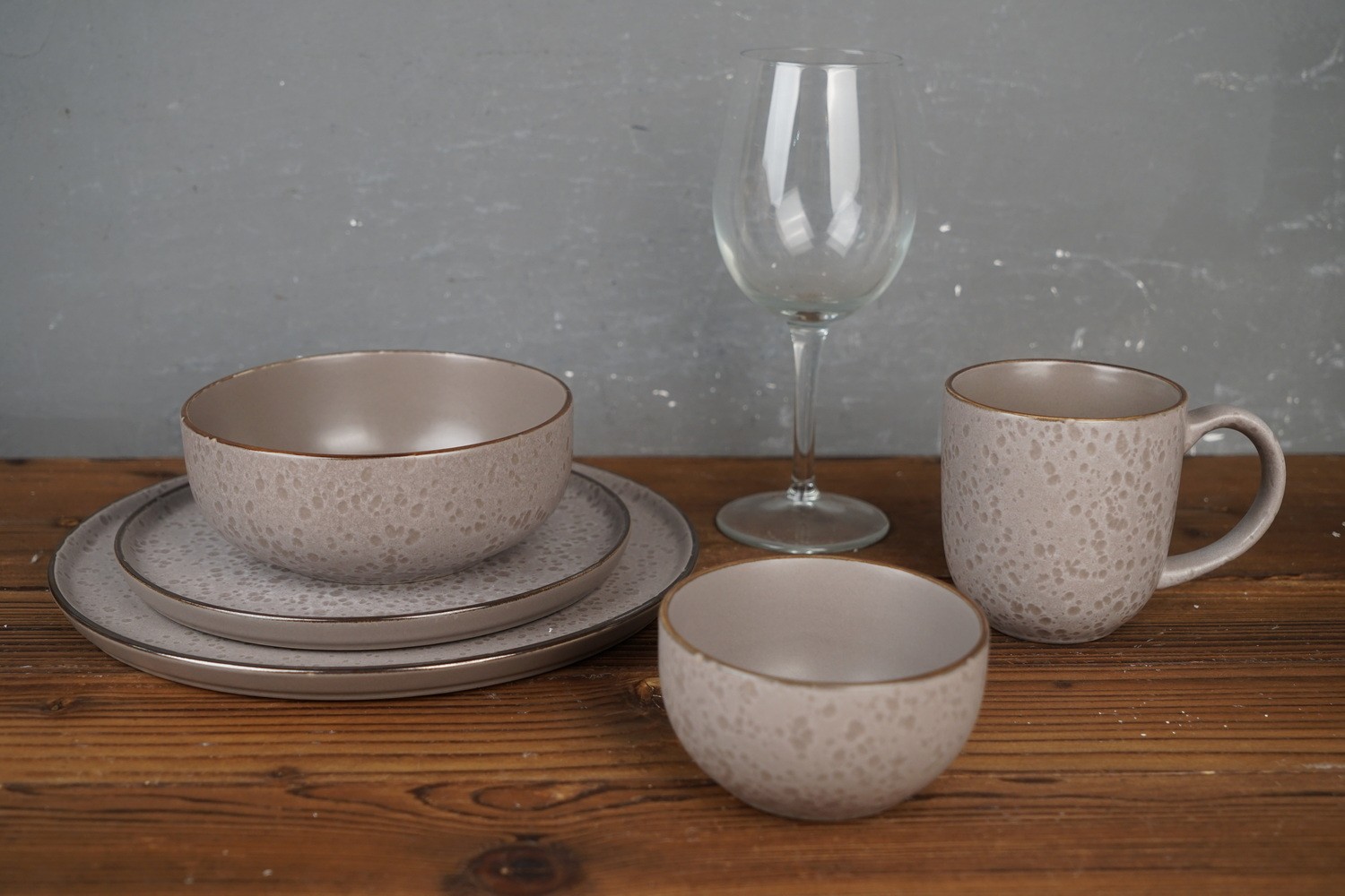 Stoneware Dinnerware Set with Reactive Glaze QX706