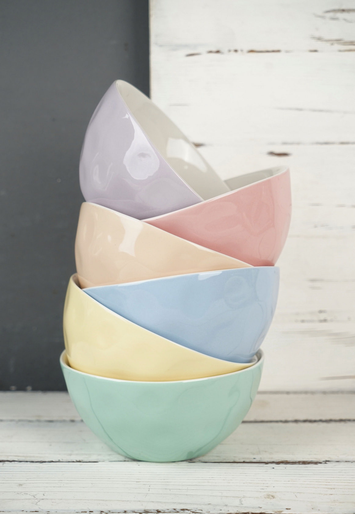 New Bone China EMBOSSED Bowl TX041