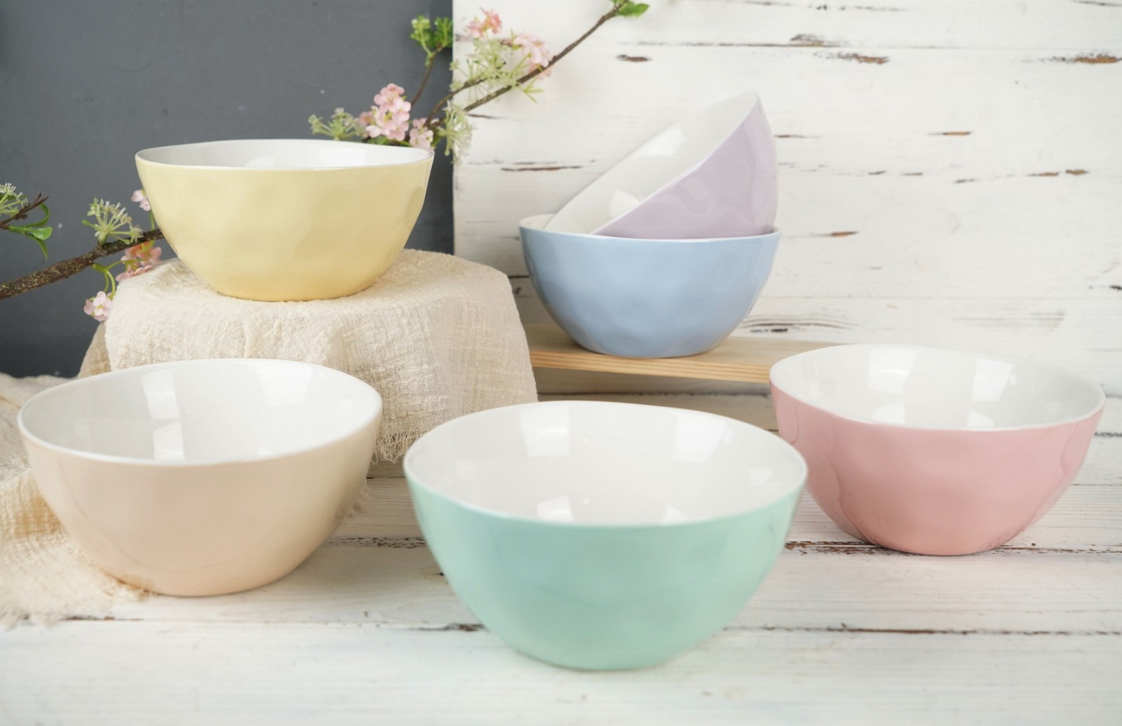 New Bone China EMBOSSED Bowl TX041