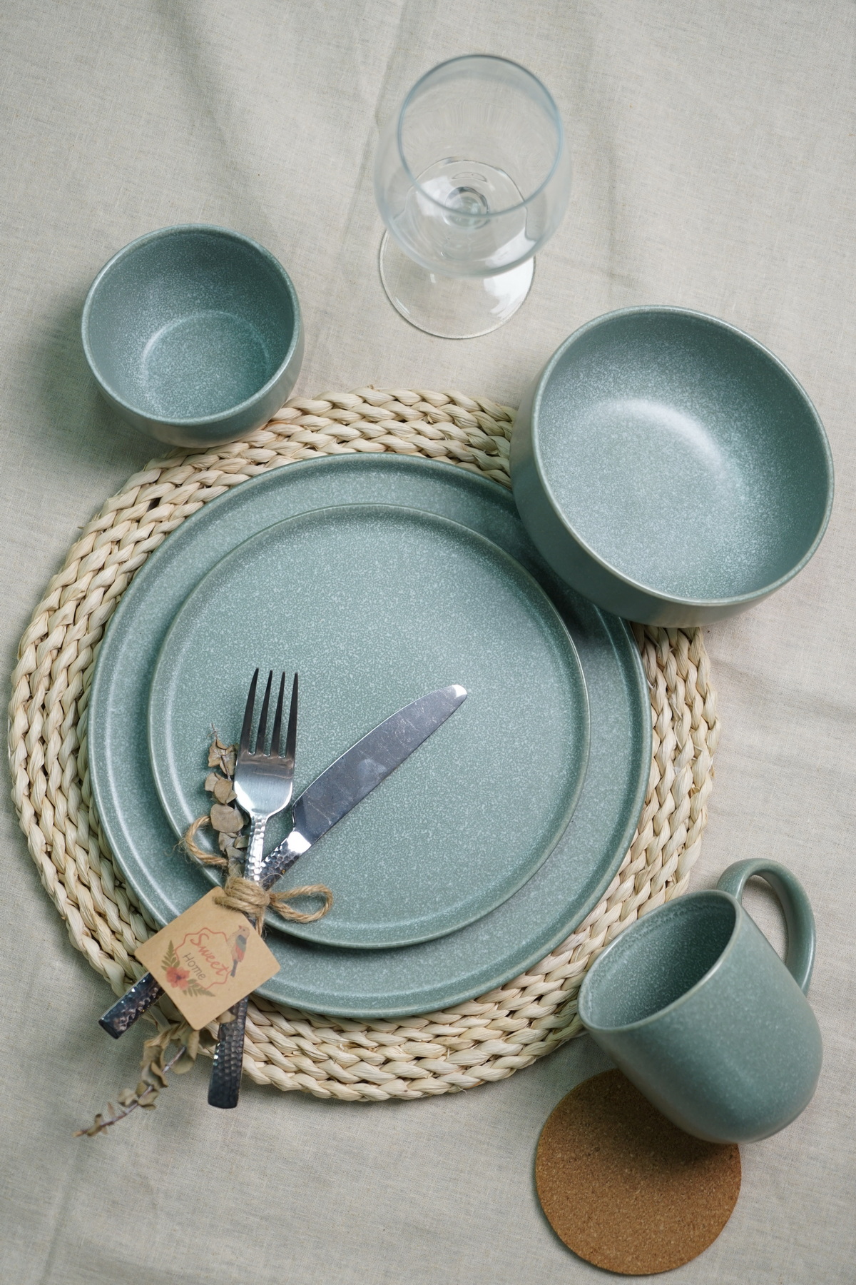 Stoneware Green Color Dinnerware Set QX679