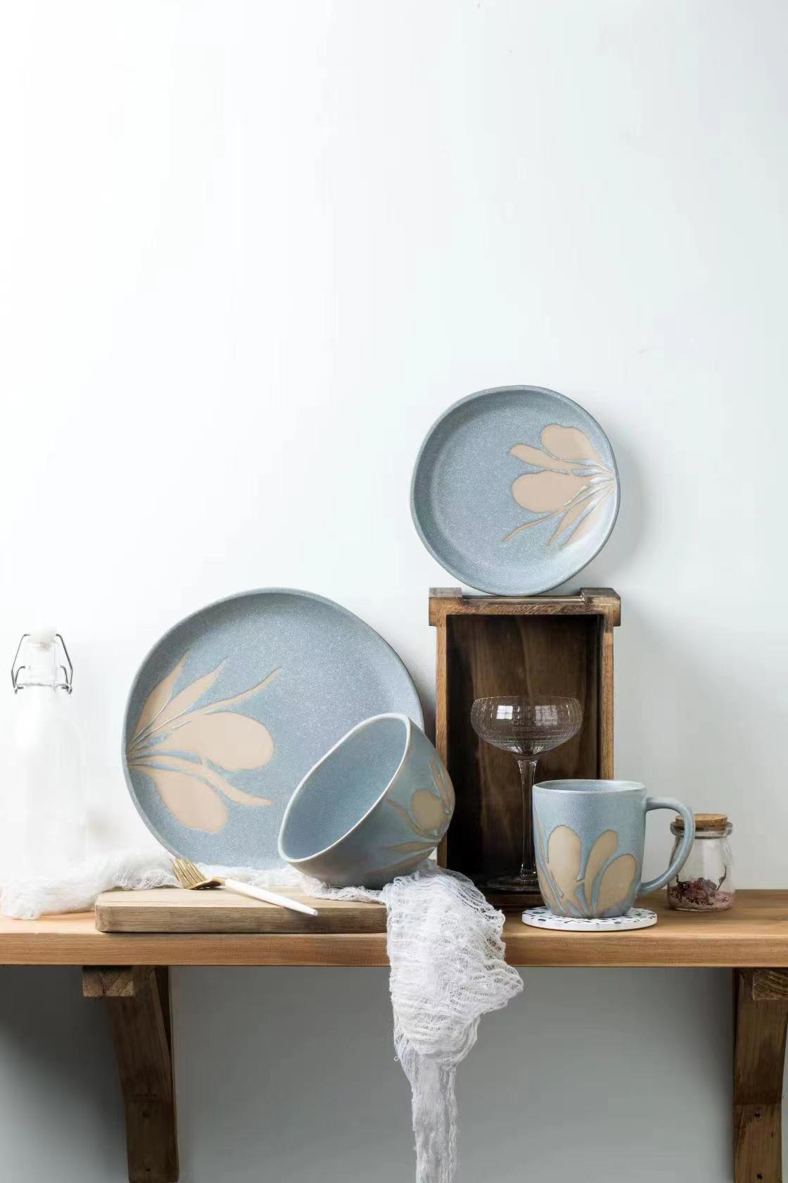 Stoneware Dinnerware Set QX