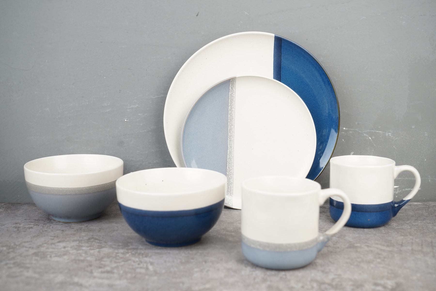Stoneware Dinnerware Set Overlap Glaze BH833