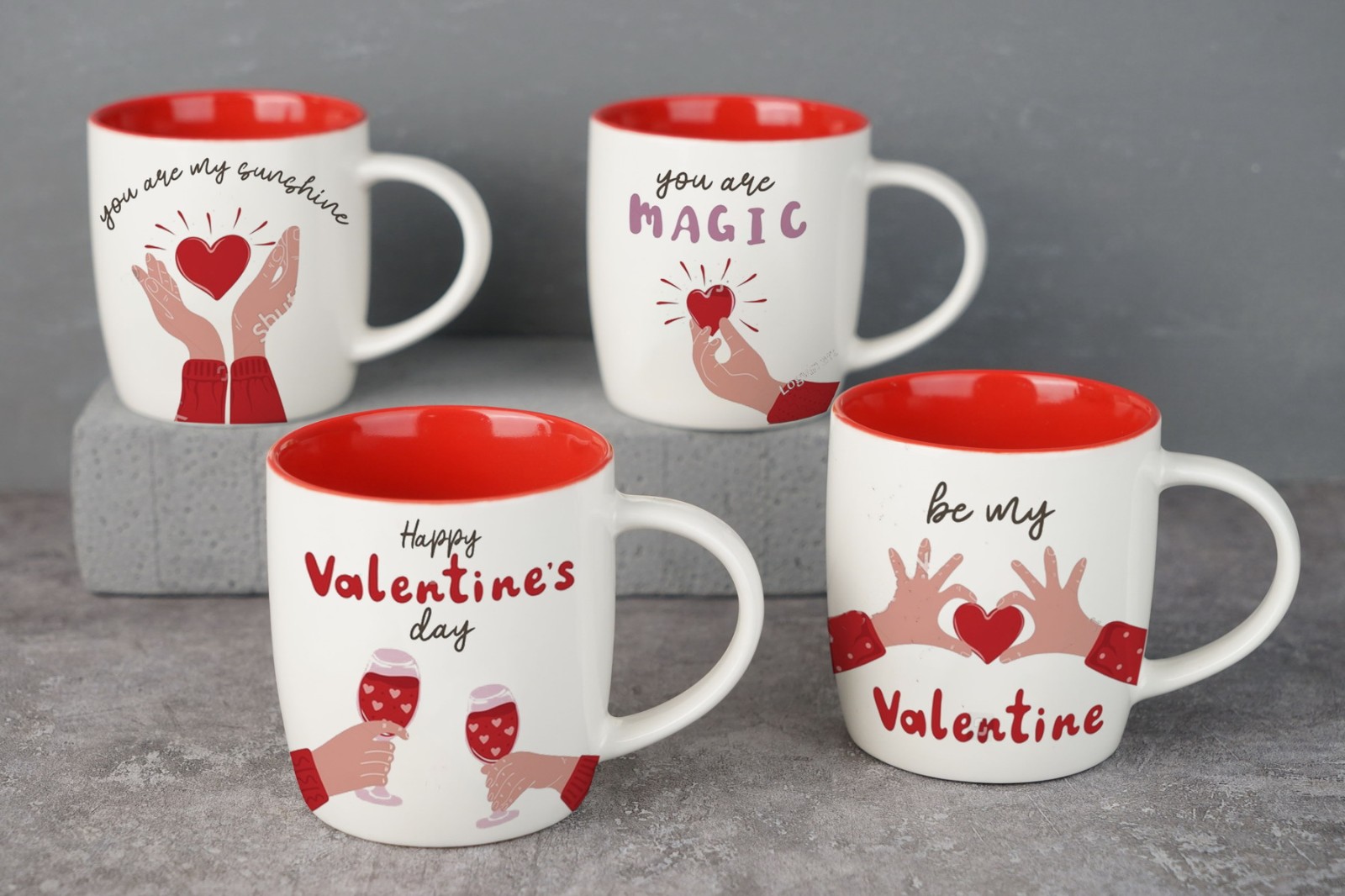New Bone China Mug with Valentines Day Love Design B2758