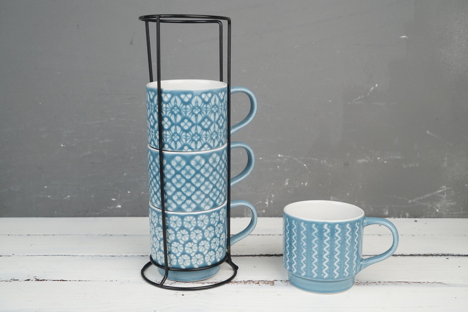 Stoneware Stackable Mug with Engraved Print L3971
