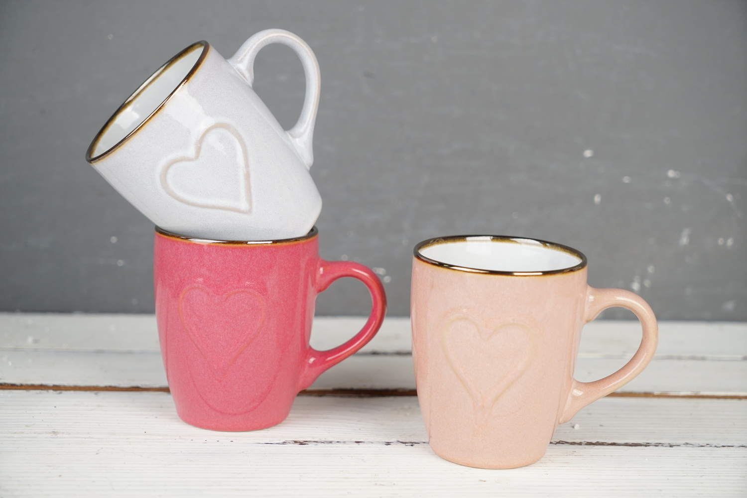 Stoneware Love Mug Set Embossed Metallic Pattern BH881