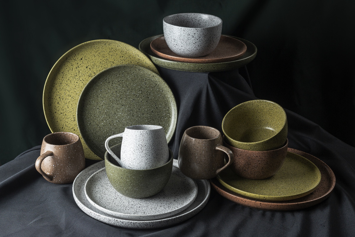 Stoneware Matte Color Dinnerware Set Rough Glaze with Speckle