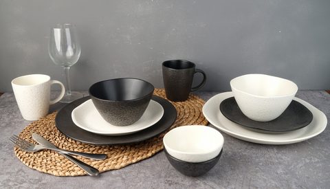 Stoneware Dinnerware Set White and Black Color