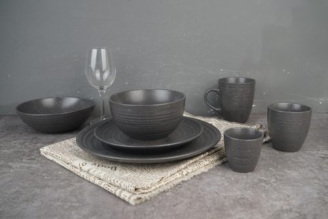 Stoneware Black Color Dinnerware Set Embossed Lines with Speckle BH823