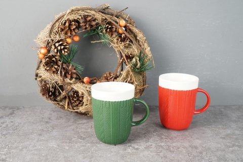 Stoneware Red White Green Christmas Mug Embossed Knitting Pattern