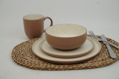 Stoneware Matte Terracotta Color with Cream Color QX649