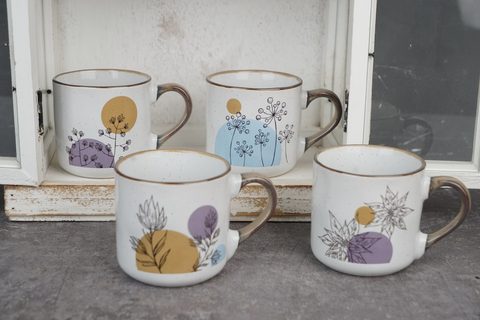 Stoneware Mug with Design BH834