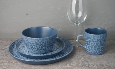 Stoneware Dinnerware Set Reactive Glaze Blue Color