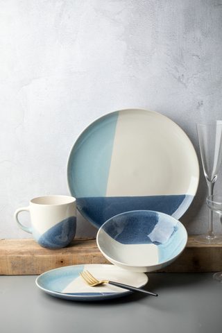 Stoneware Dinnerware Set with Reactive Glaze QX