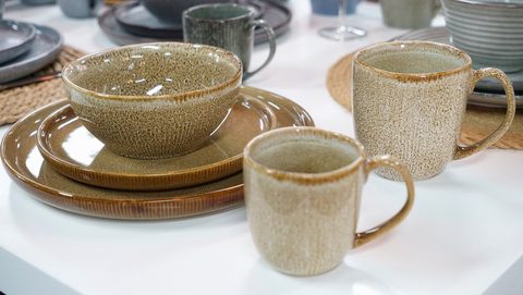 Stoneware Dinnerware Set Reactive Glaze Embossed Lines LS123