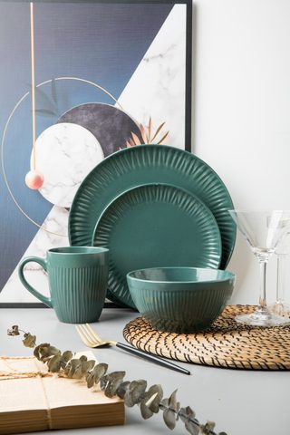 Stoneware Dinnerware Set QX