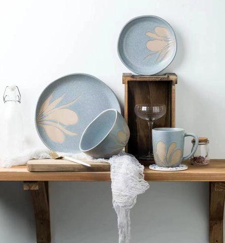 Stoneware Dinnerware Set QX