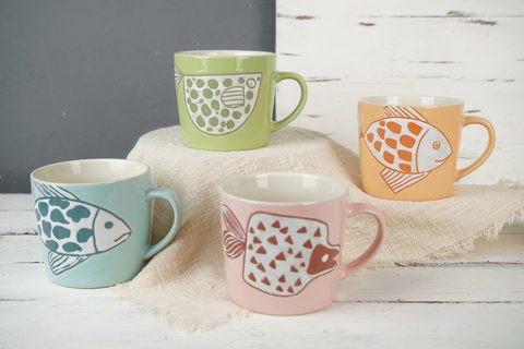 Stoneware Mug Fish Design LS166