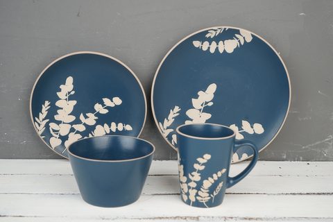 Stoneware Matt Blue Glaze with Engraved Leaves Print Dinnerware Set LS134