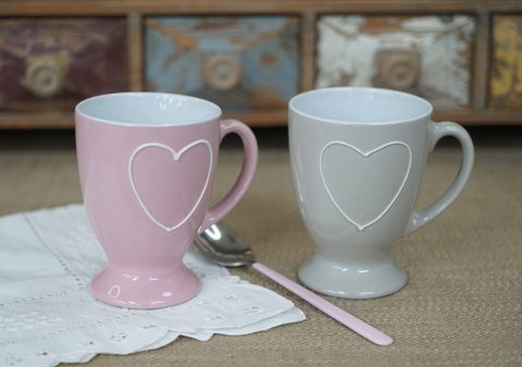 Stoneware Footed Mug with Heart Pattern
