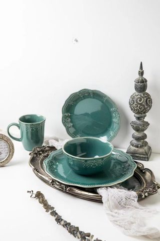 Stoneware Dinnerware Set QX
