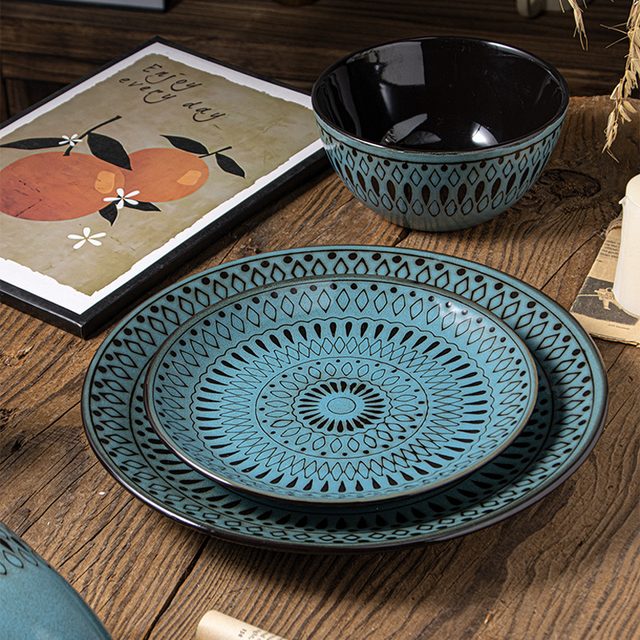 European Diamond Grid Underglaze Dinnerware Set